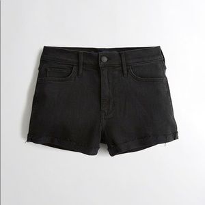 High-rise denim short